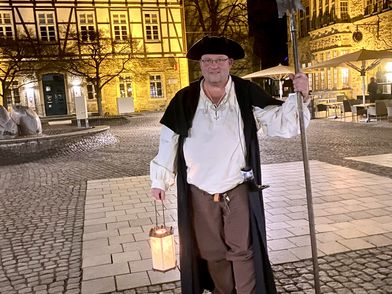 Peter Weiner als Nachtwächter